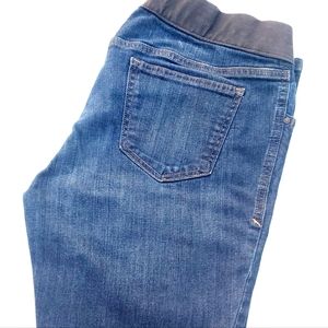 Old Navy maternity jeans